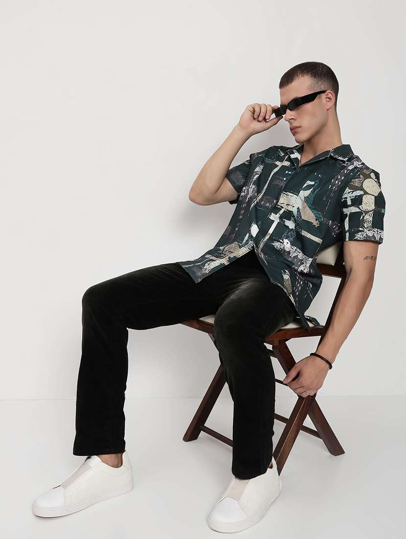 men printed cuban collared short sleeve shirt - 21955978 -  Standard Image - 6