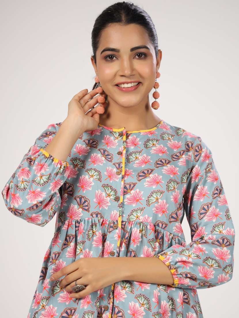 women three quarter sleeve peplum ethnic top - 21956012 - Standard Image - 4