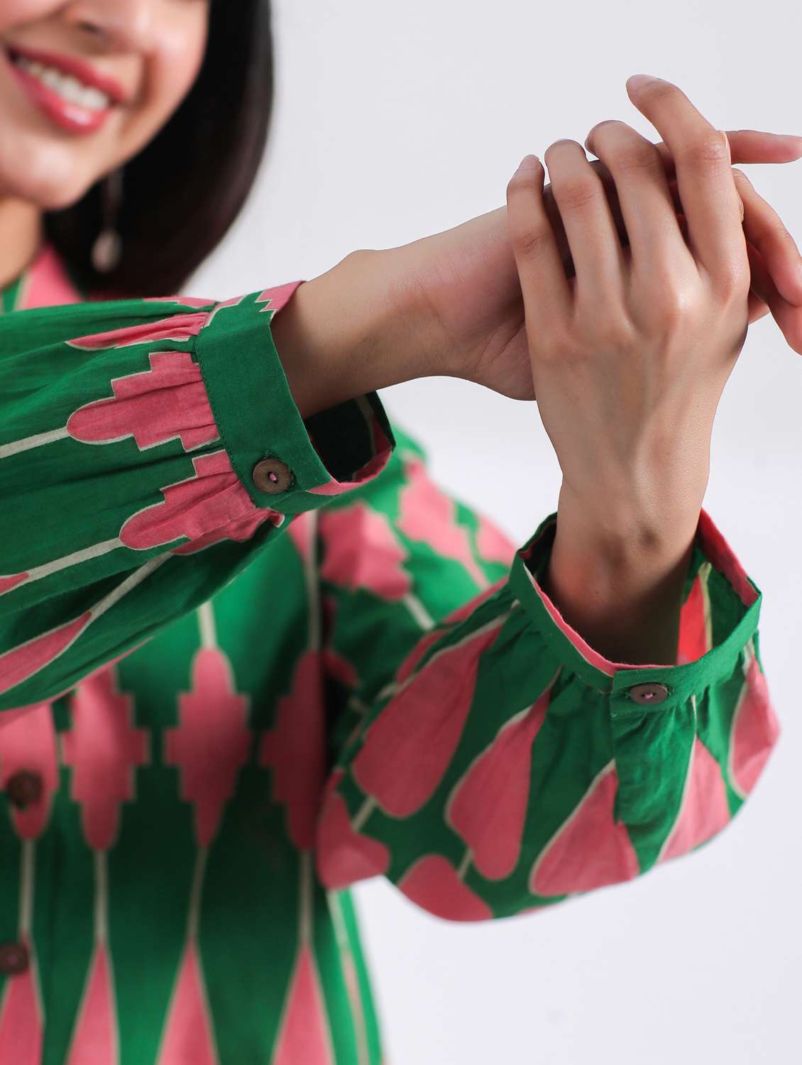 women printed long sleeve high low ethnic top - 21956018 - Standard Image - 4