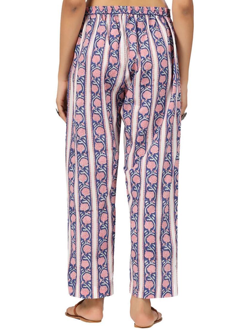 women blue floral printed mid rise tapered pant - 21956035 - Standard Image - 4