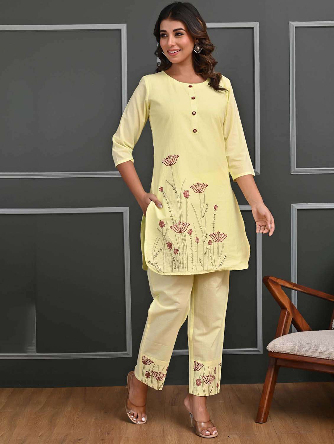 women three quarter sleeve ethnic co-ord set - 21956103 -  Standard Image - 1