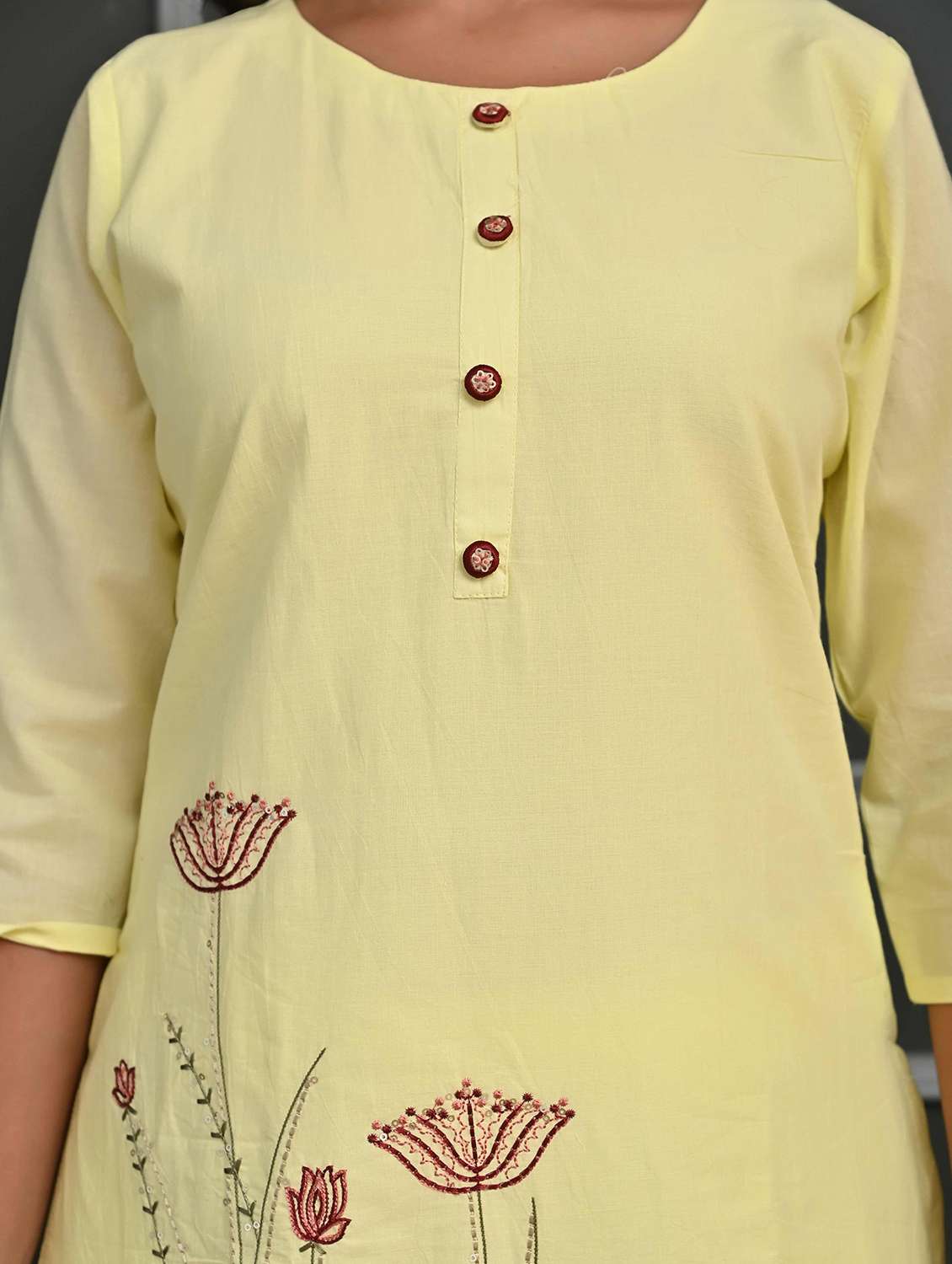 women three quarter sleeve ethnic co-ord set - 21956103 -  Standard Image - 4