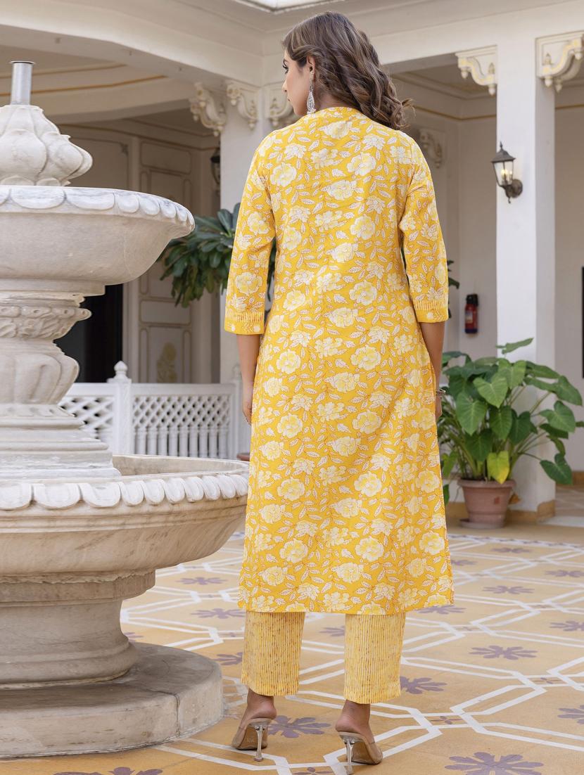 women three quarter sleeve kurta pant with dupatta set - 21956154 - Standard Image - 4