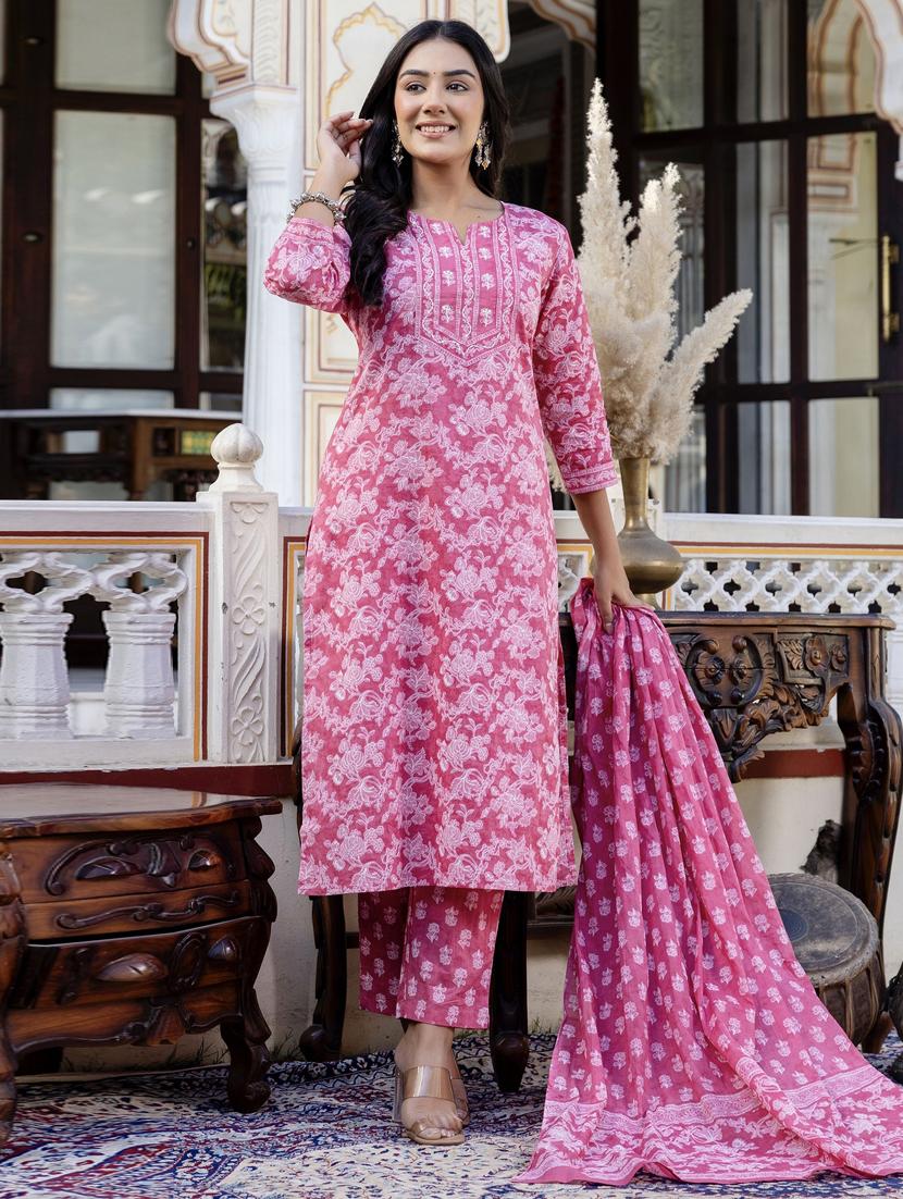 women three quarter sleeve kurta pant with dupatta set - 21956156 -  Standard Image - 1