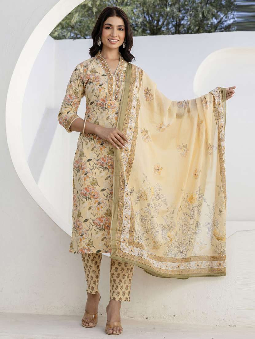 women three quarter sleeve kurta pant with dupatta set - 21956179 -  Zoom Image - 0