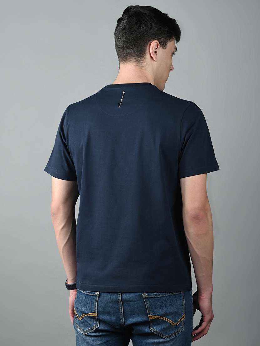 men solid shrort sleeve regular fit t-shirt - 21956376 - Standard Image - 1