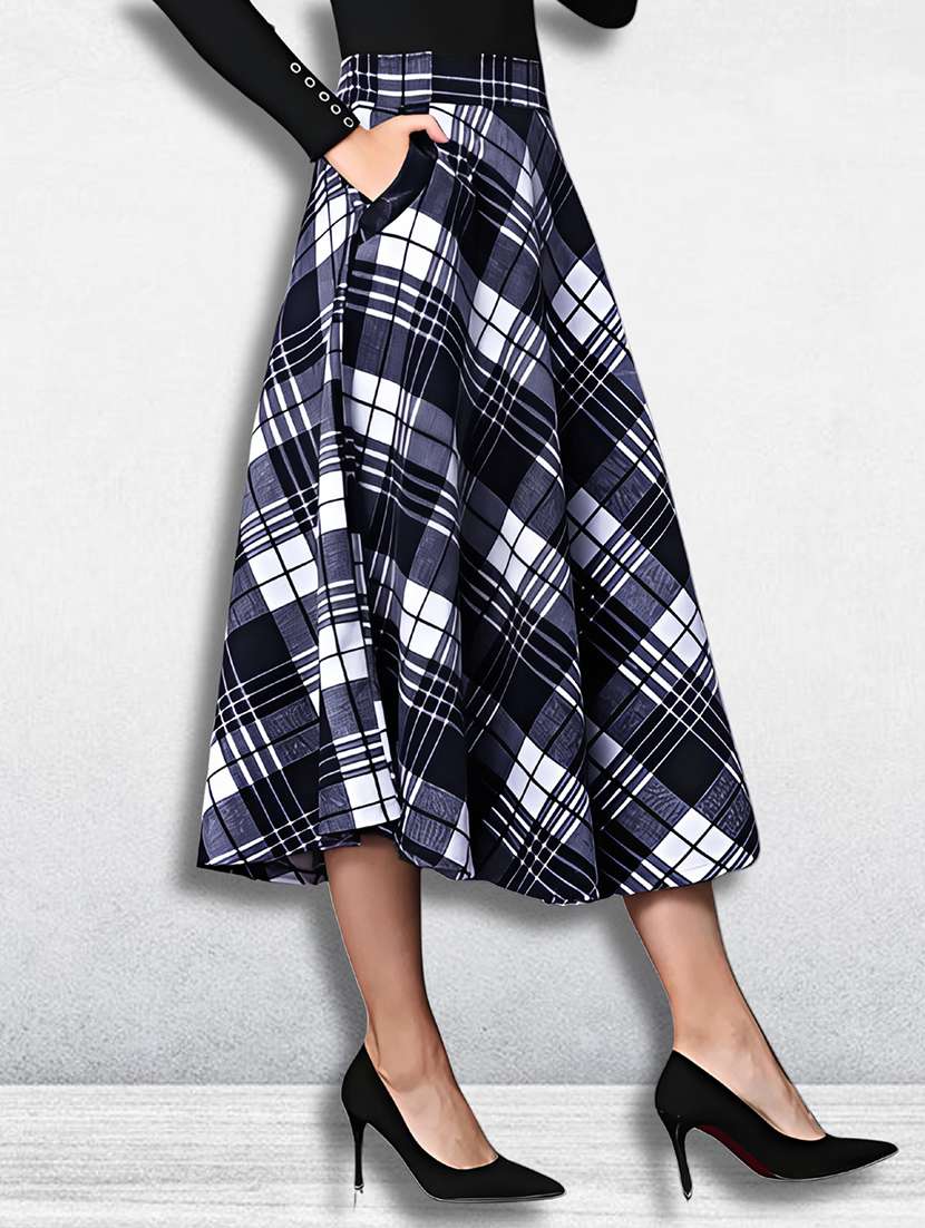women checkered mid rise flared skirt