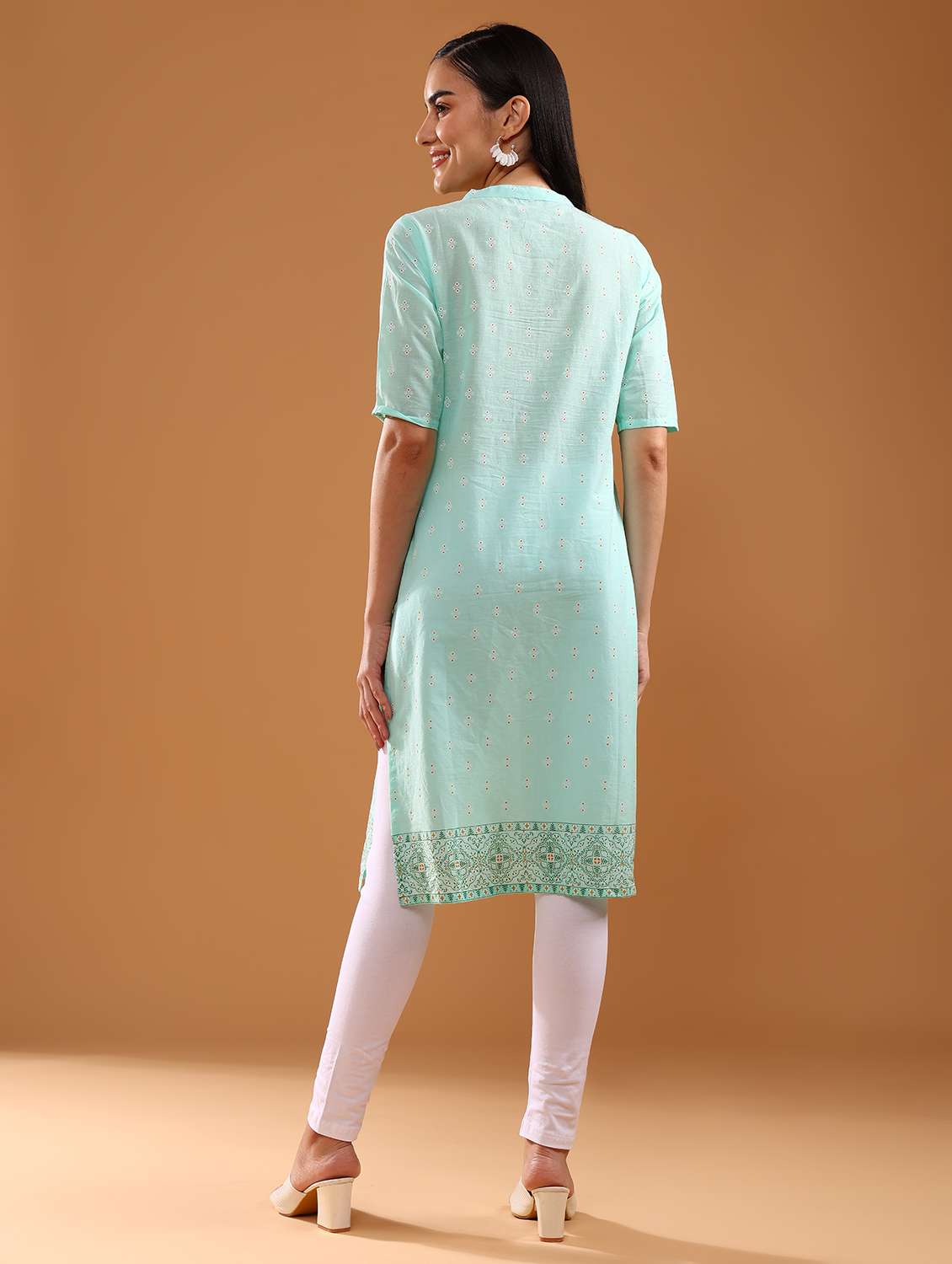 women printed three quarter sleeve straight kurta - 21956531 - Standard Image - 4