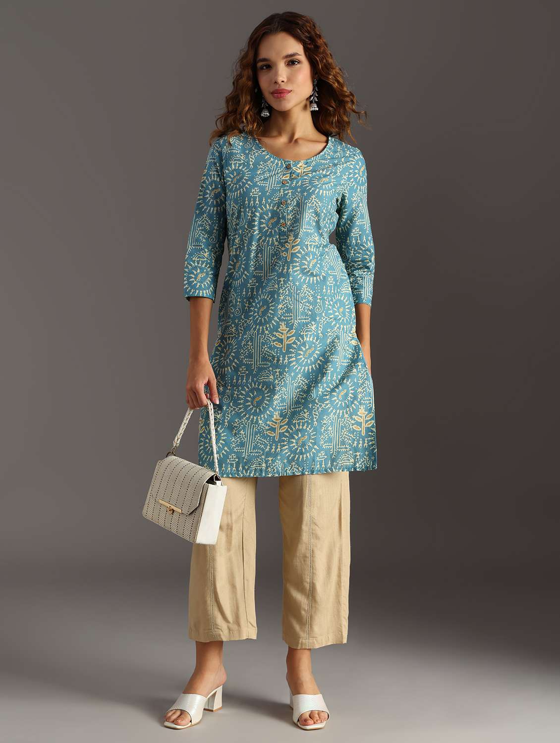 women printed three quarter sleeve straight kurta - 21956611 - Standard Image - 6