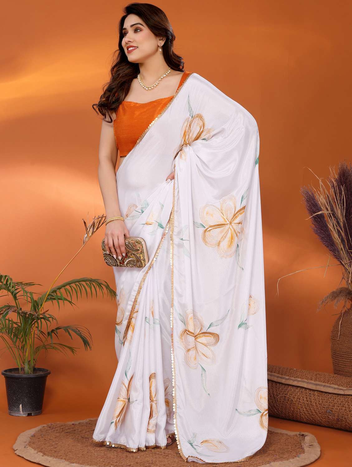 women floral printed saree with blouse - 21956646 -  Standard Image - 1