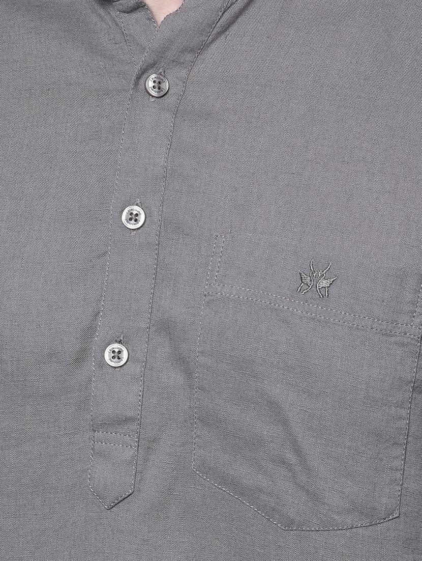 men solid mandarin neck short kurta - 21956814 - Standard Image - 4
