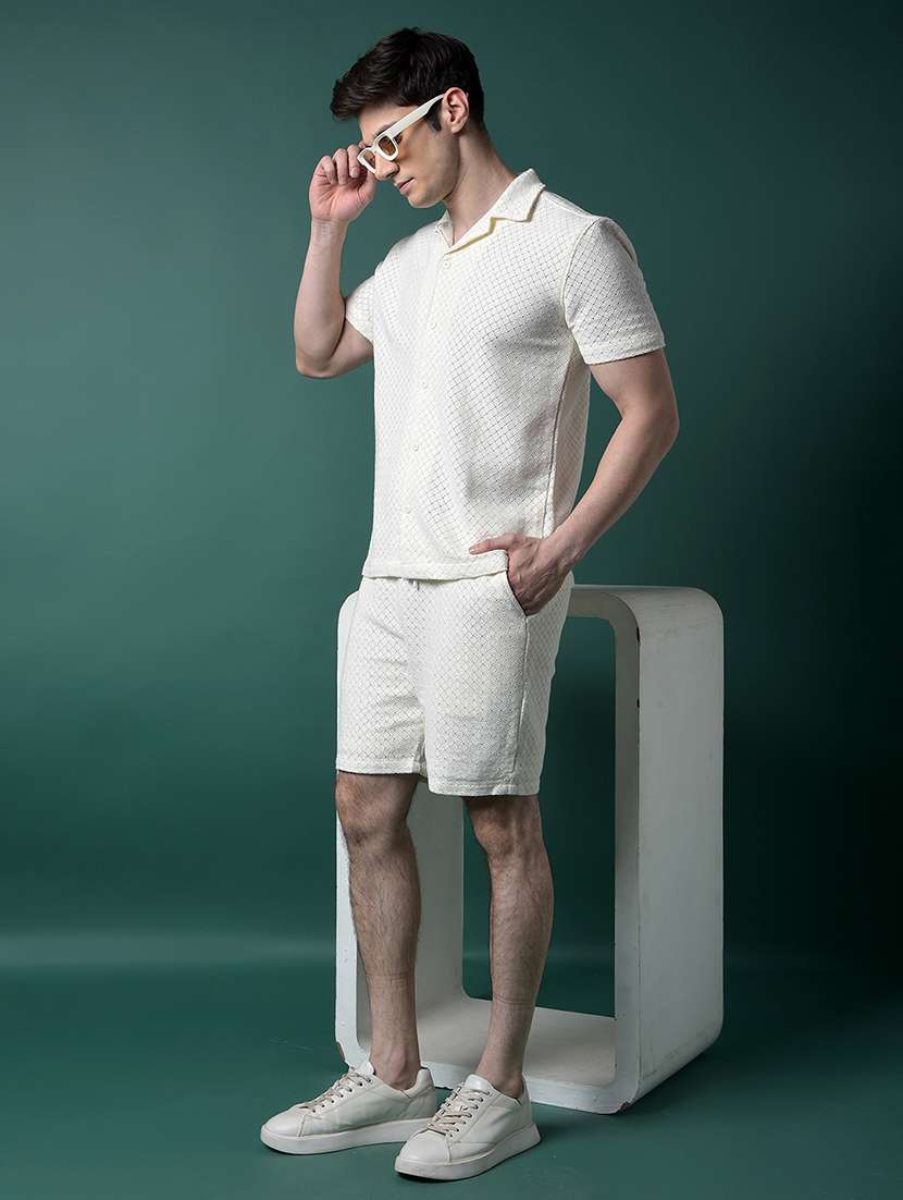 men self design mid rise regular fit shorts - 21956859 -  Standard Image - 4