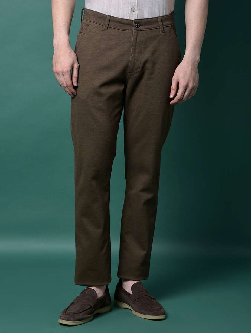 men solid mid rise flat front casual chinos 