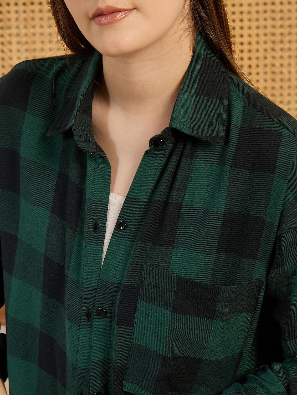 women checkered collared long sleeve oversized shirt - 21956940 - Standard Image - 4