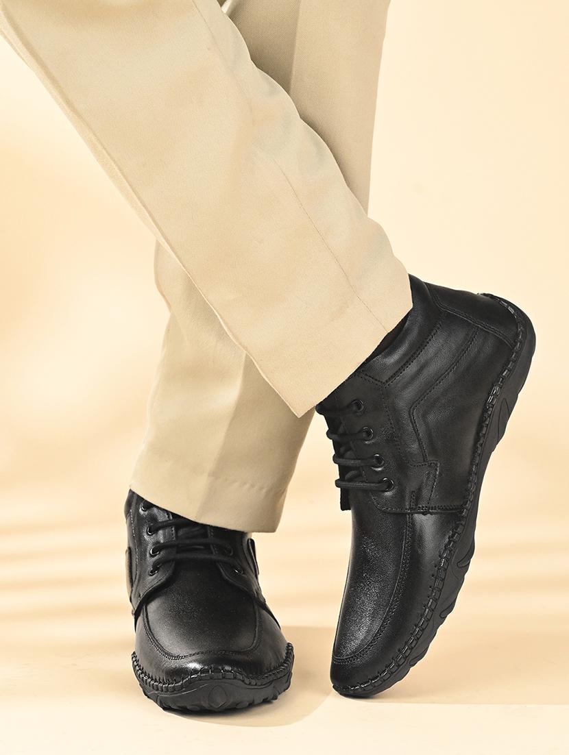 men black solid lace-up derby - 21956947 - Zoom Image - 0