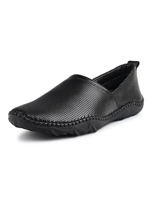 men black slip on mojari - 21956967 - Standard Image - 0