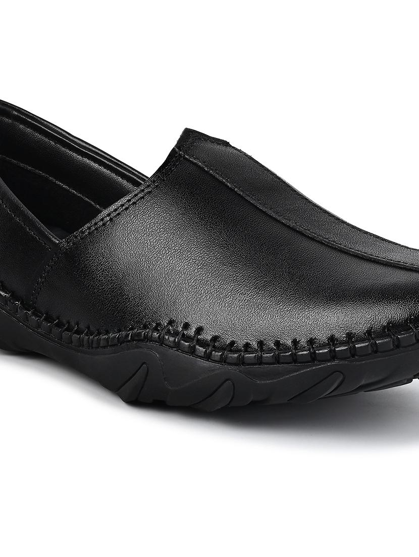 men black slip on mojari - 21956968 - Standard Image - 6