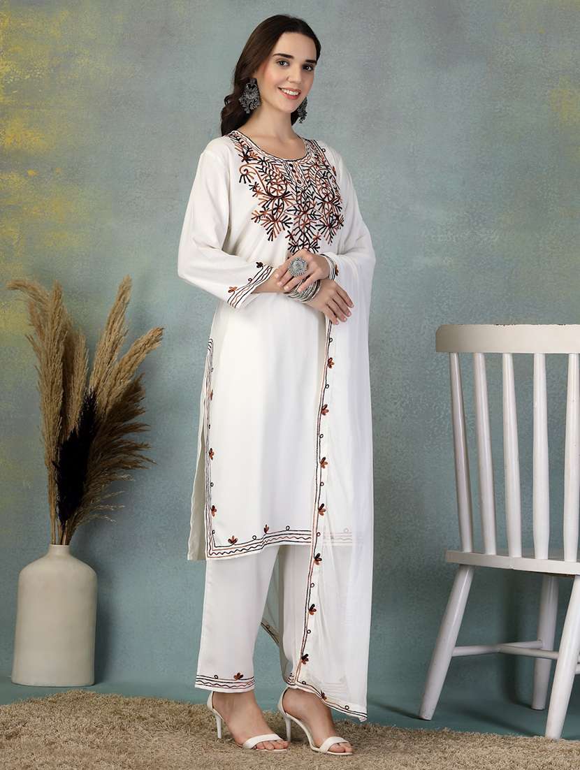 women embroidered long sleeve kurta pant with dupatta set - 21956978 -  Standard Image - 1