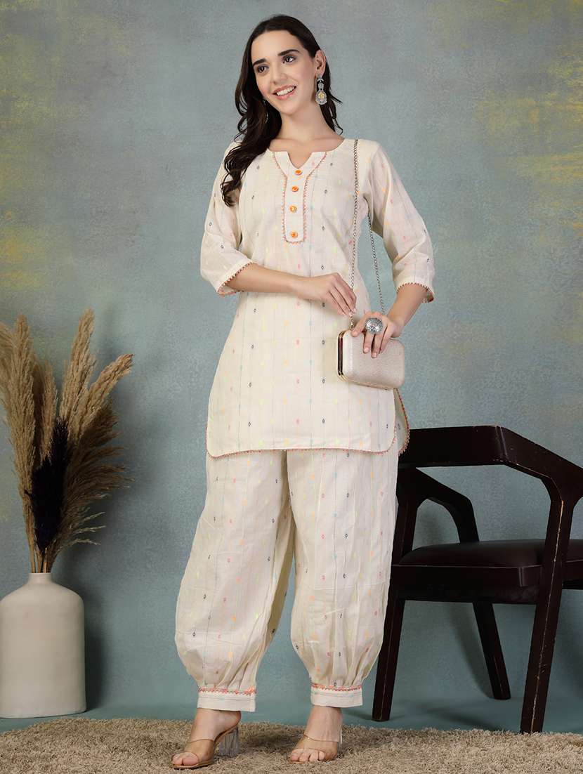 women three quarter sleeve kurta salwar set - 21956986 -  Standard Image - 4