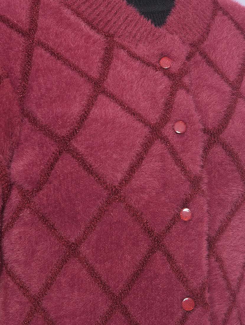 diamond pattern buttoned closure winter cardigan - 21957030 - Standard Image - 4