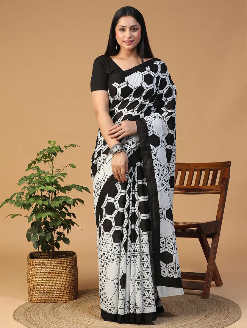women printed casual wear saree with blouse