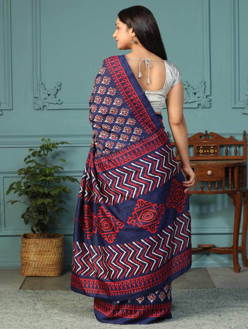 women printed casual wear saree with blouse - 21957842 - Standard Image - 4