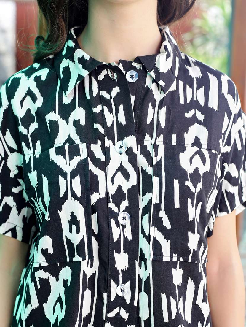 women printed shirt and trouser co-ord set - 21957850 -  Standard Image - 4