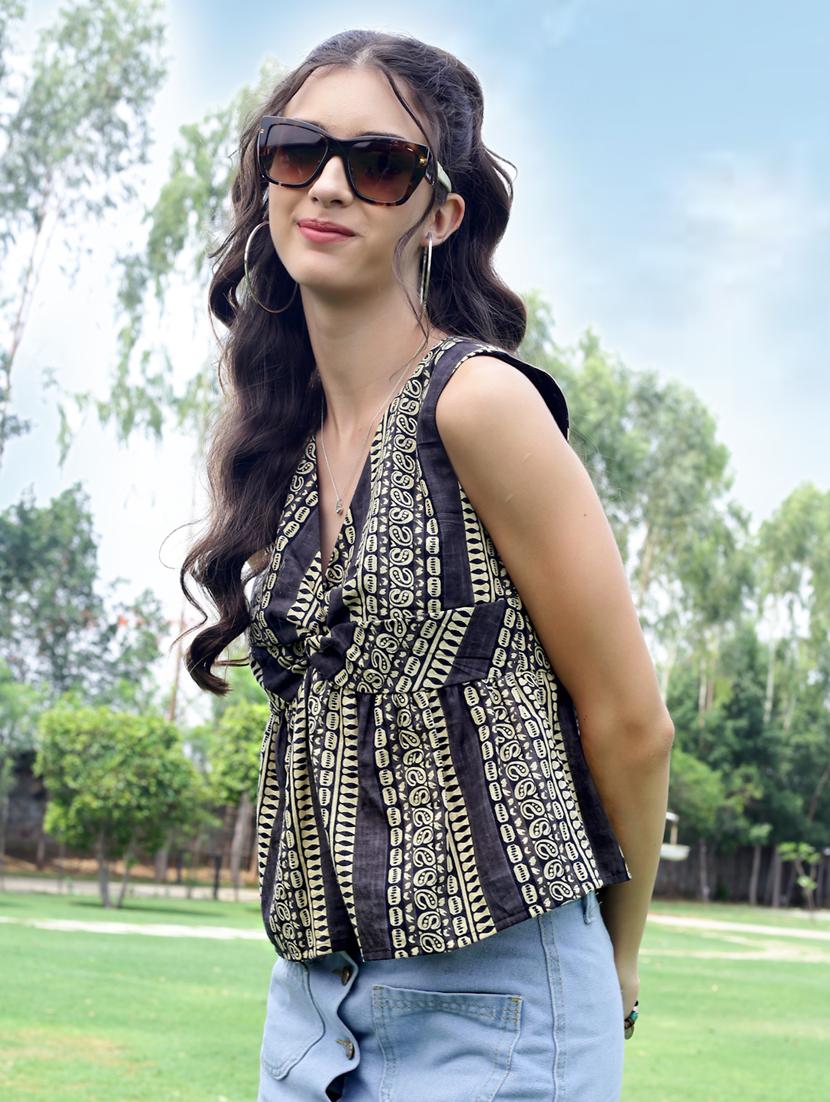 women printed sleeveless peplum top - 21957859 - Standard Image - 1