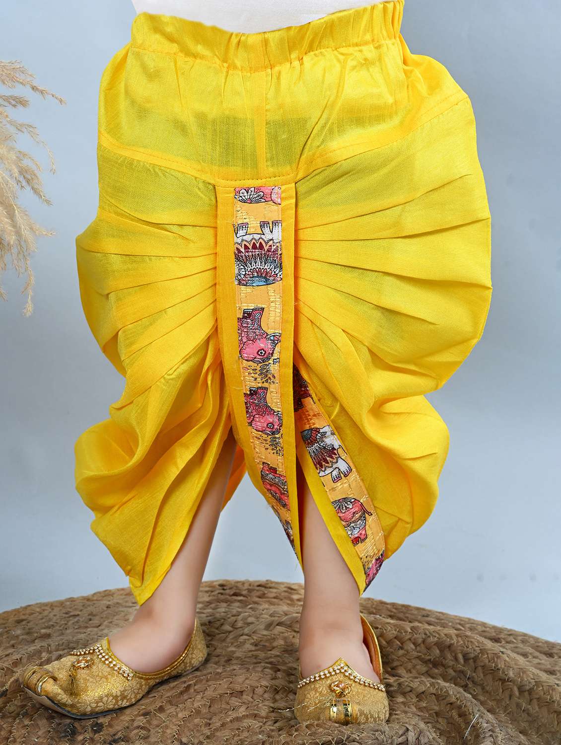 kids printed mandarin neck dhoti kurta set - 21957885 - Standard Image - 4