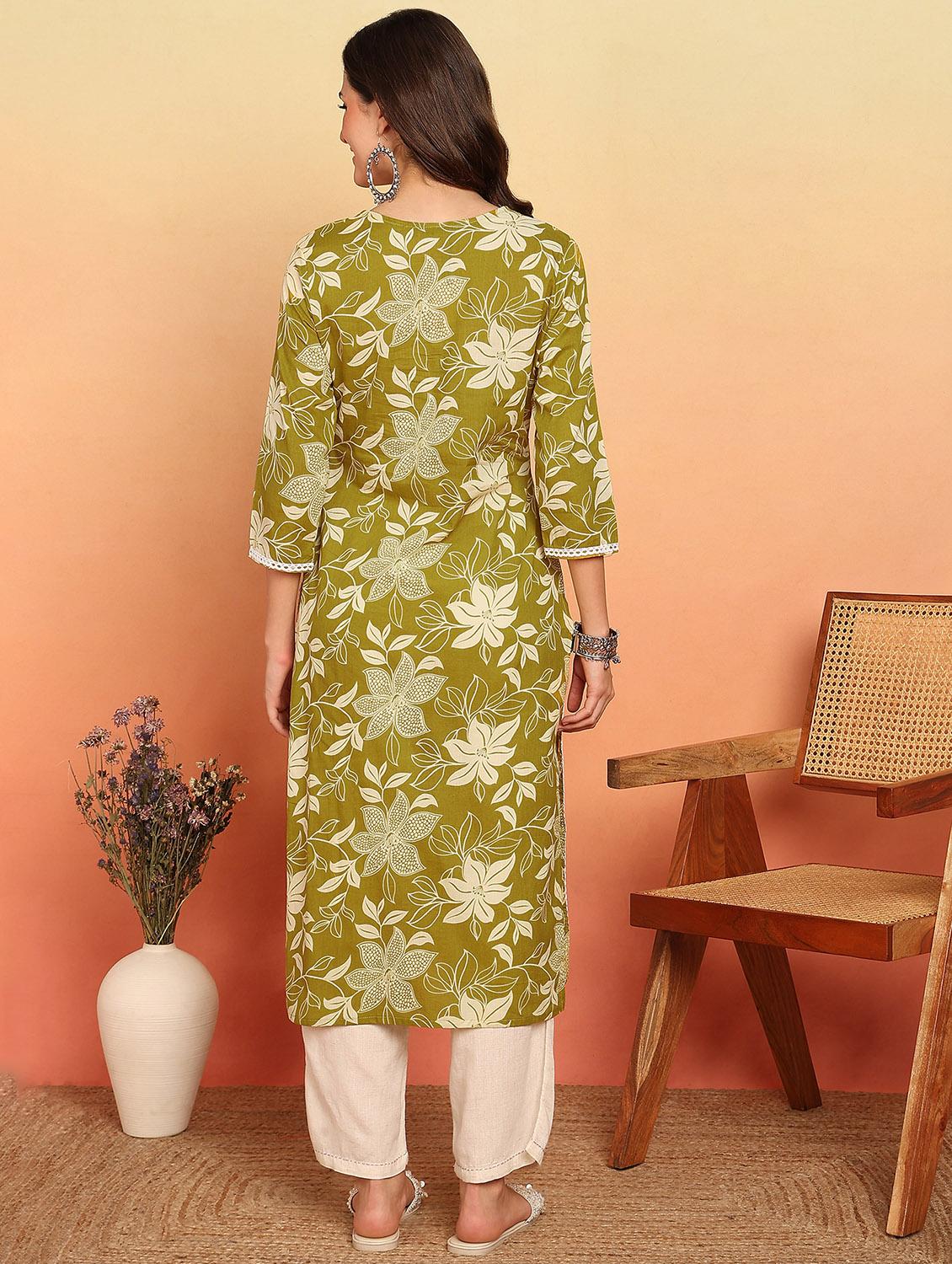 women three quarter sleeve straight kurta - 21957895 - Standard Image - 4