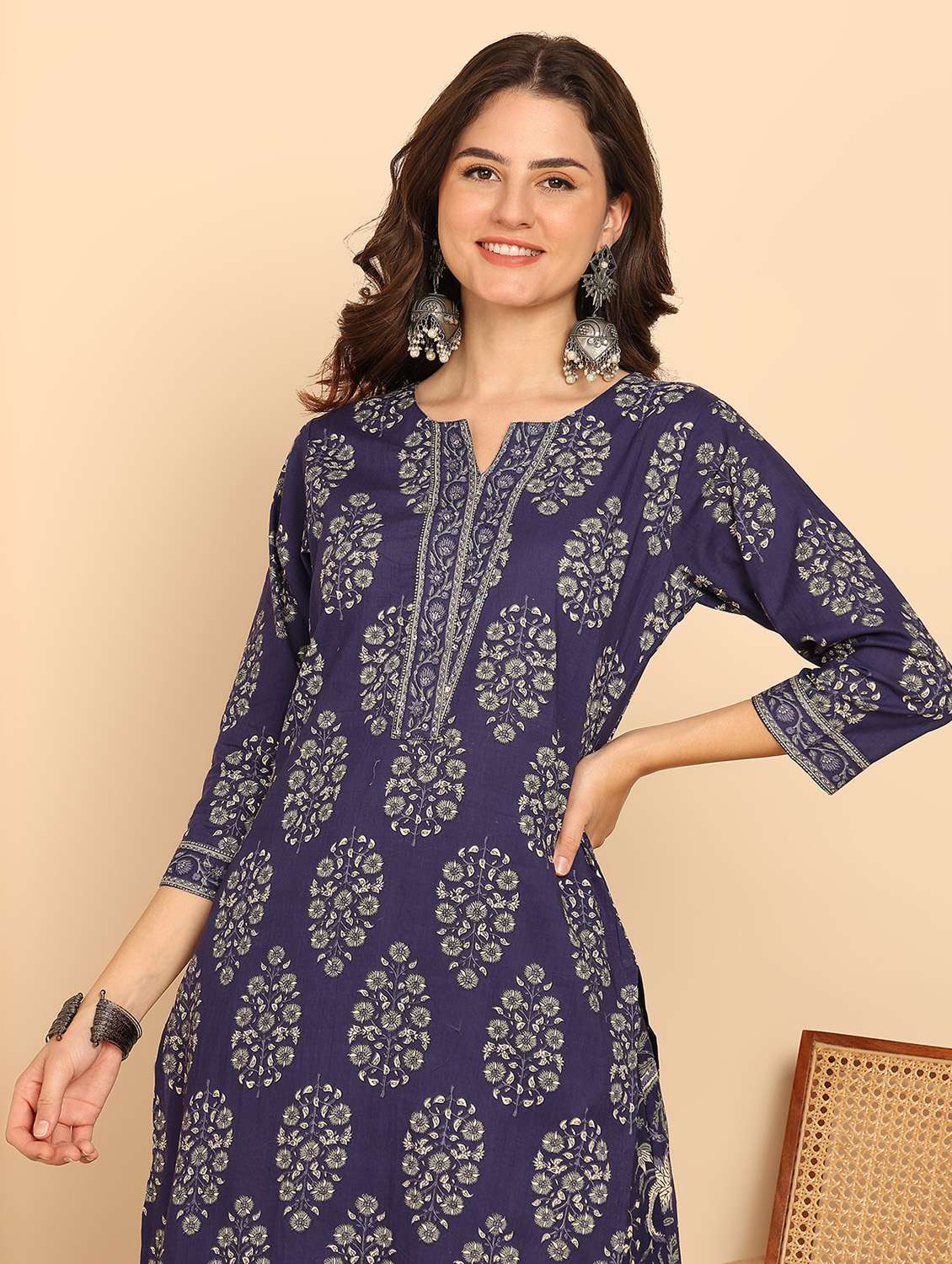 women three quarter sleeve kurta palazzo with dupatta set - 21957923 -  Standard Image - 6