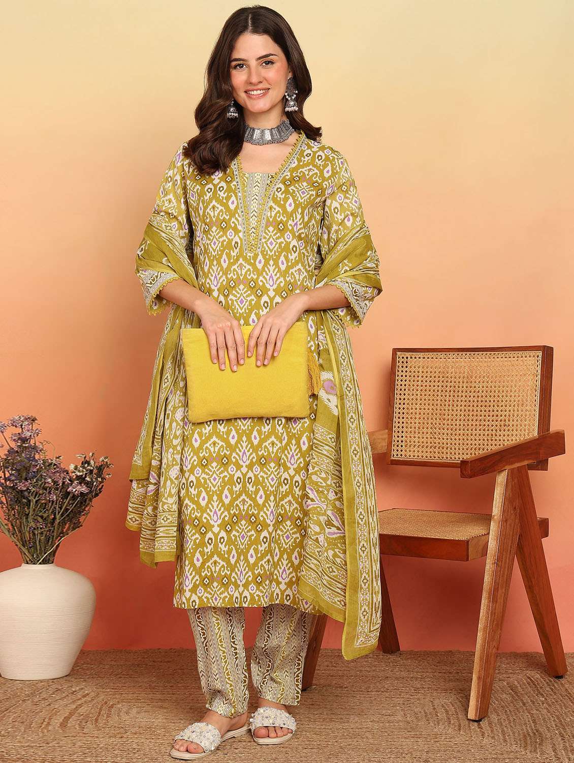 women three quarter sleeve kurta pant with dupatta set