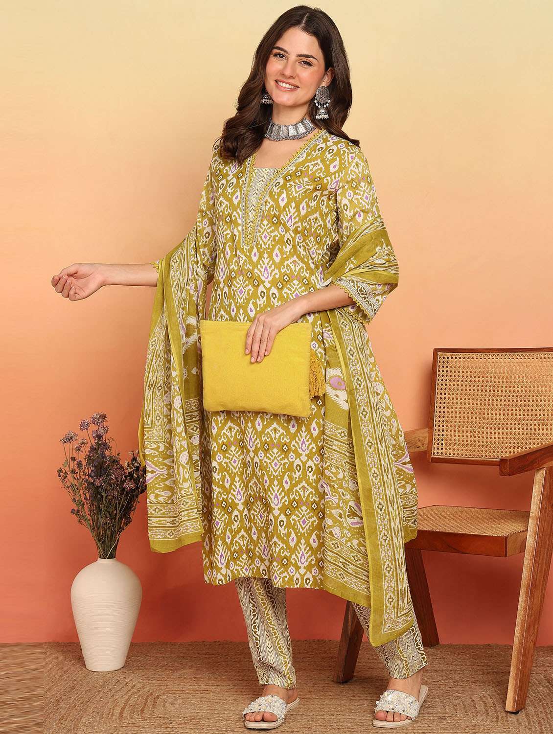 women three quarter sleeve kurta pant with dupatta set - 21957936 -  Standard Image - 1