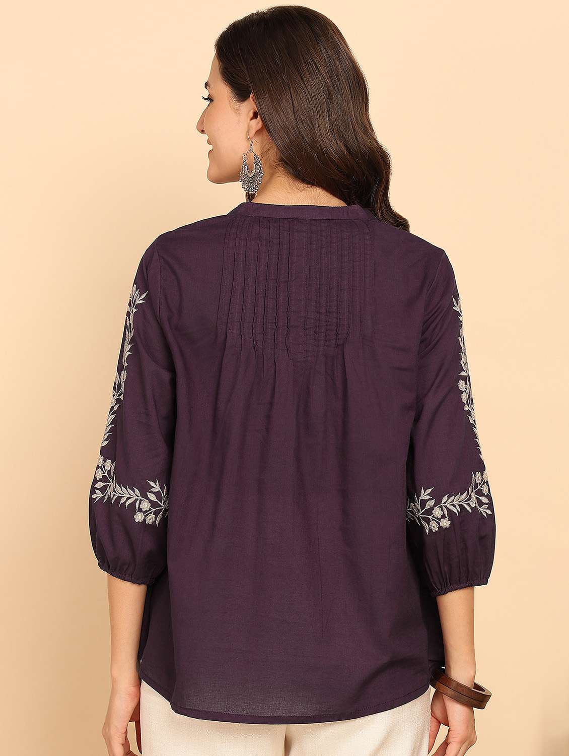 women embroidered three quarter sleeve ethnic top - 21957946 - Standard Image - 4