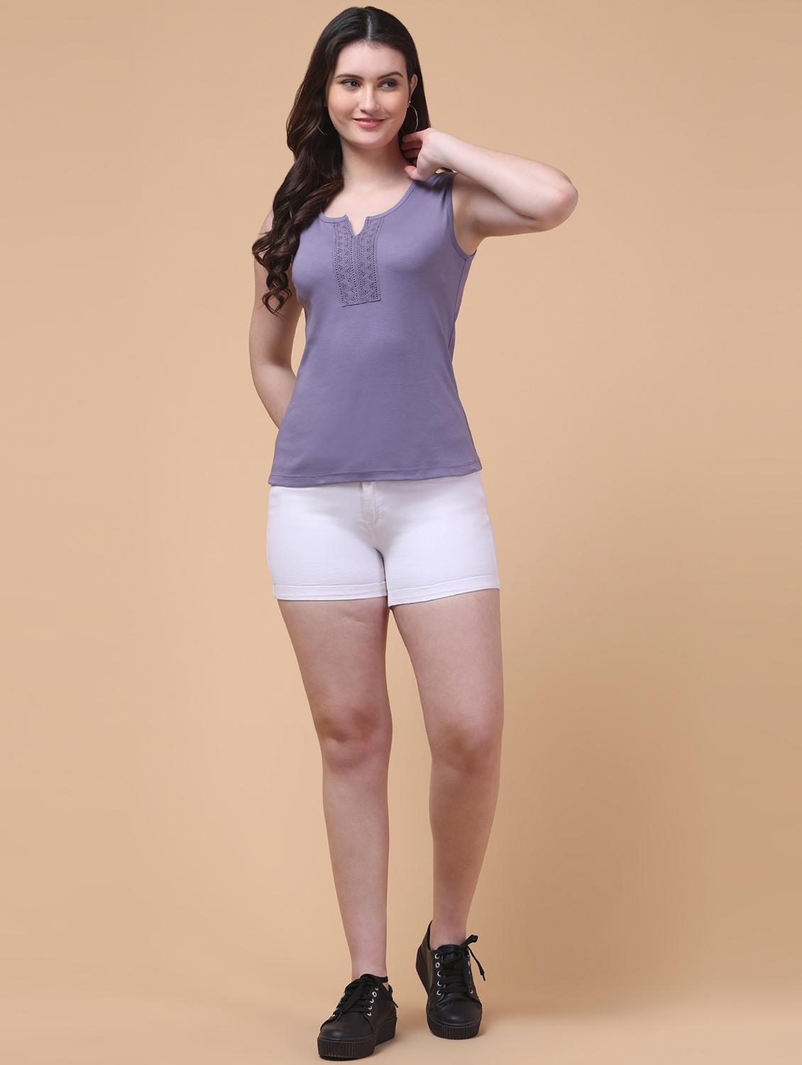 women solid sleeveless regular top - 21957957 - Standard Image - 4