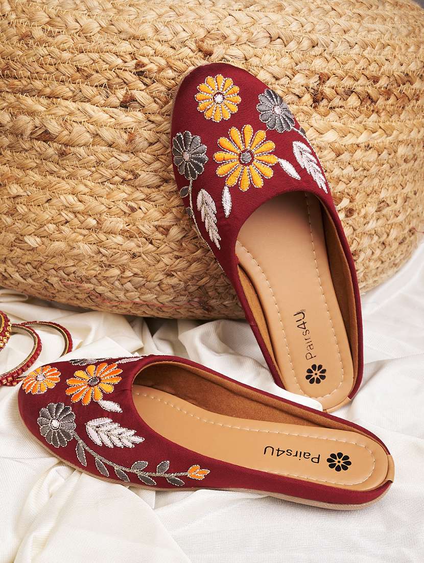 women embroidered slip on mule