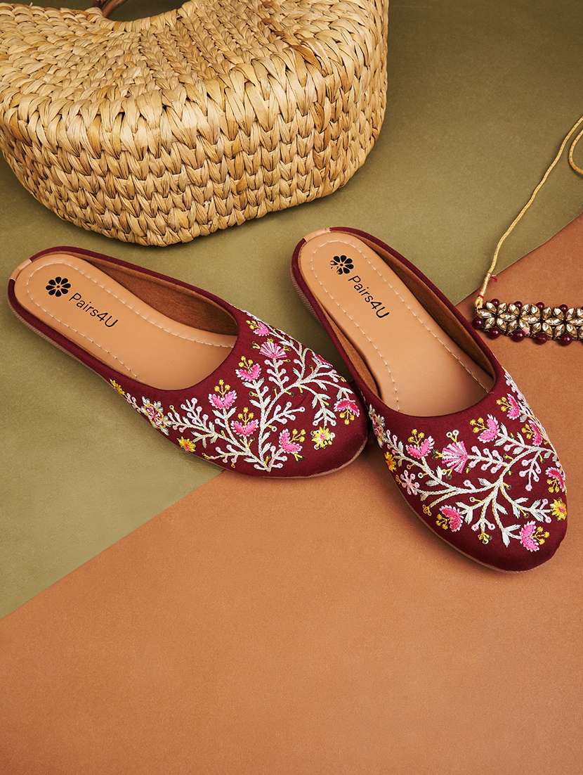 women embroidered slip on mule