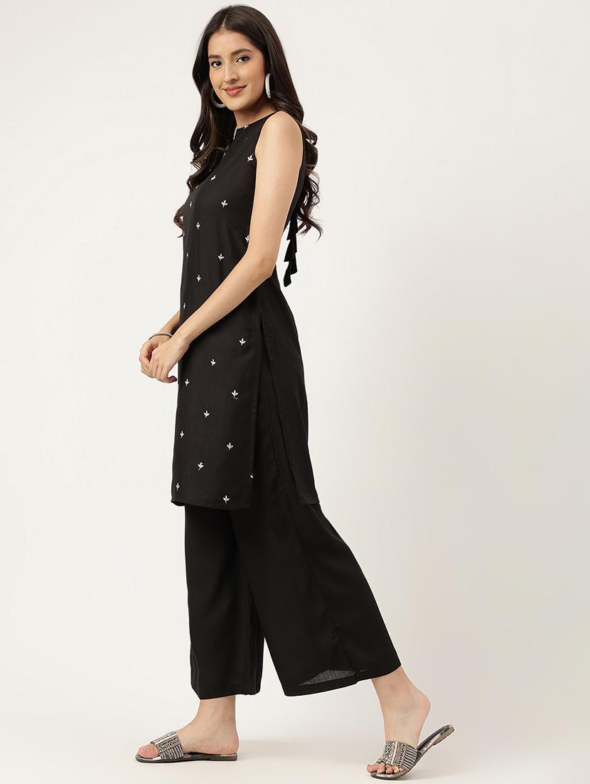 women embroidered sleeveless kurta palazzo set - 21958332 - Standard Image - 1