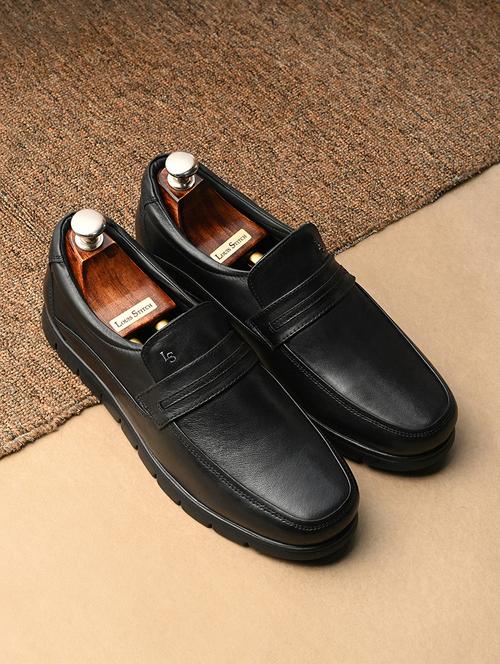 men black slip on formal shoes - 21958411 - Standard Image - 0