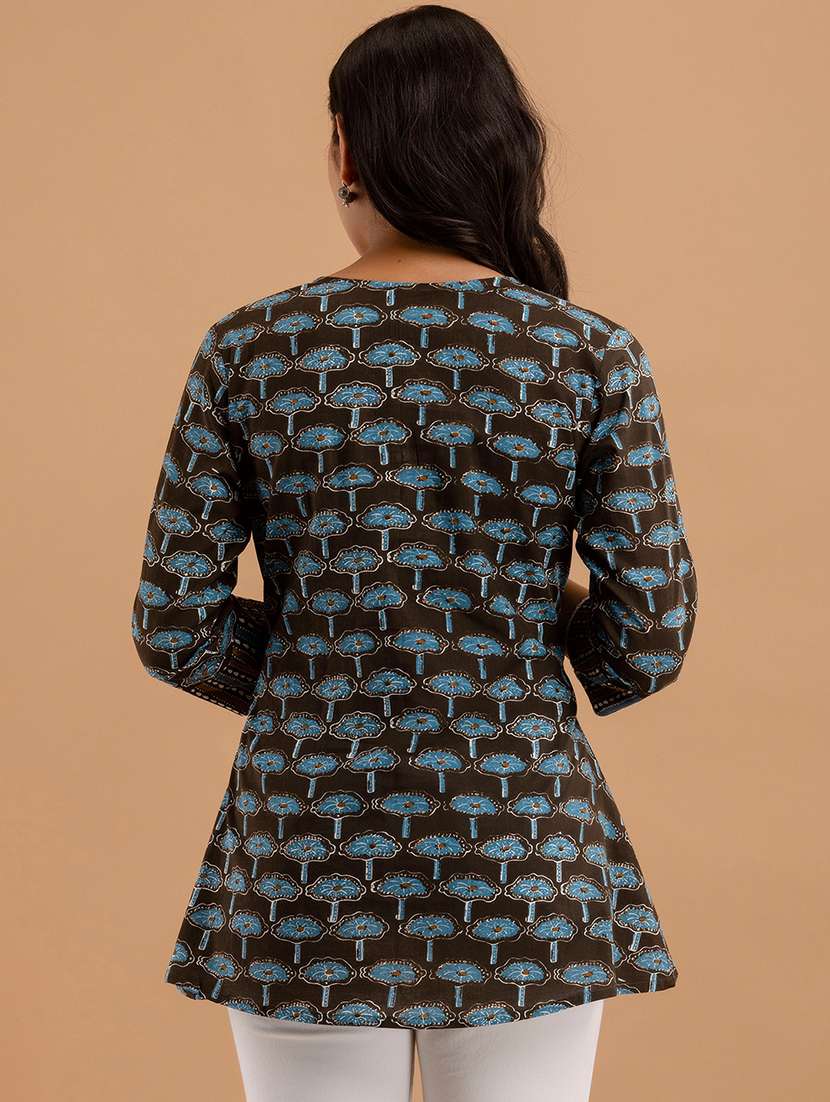 women three quarter sleeve a-line kurti - 21958455 - Standard Image - 4