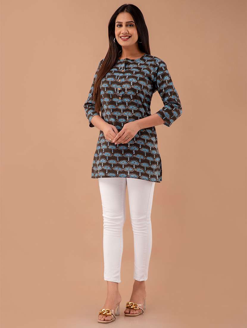 women three quarter sleeve straight kurti - 21958456 -  Standard Image - 1