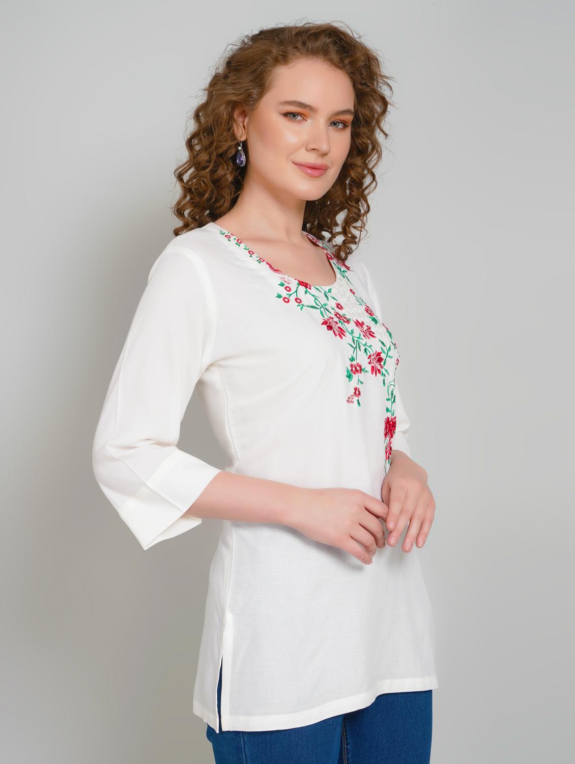 women embroidered three quarter sleeve straight kurti - 21959373 - Standard Image - 1