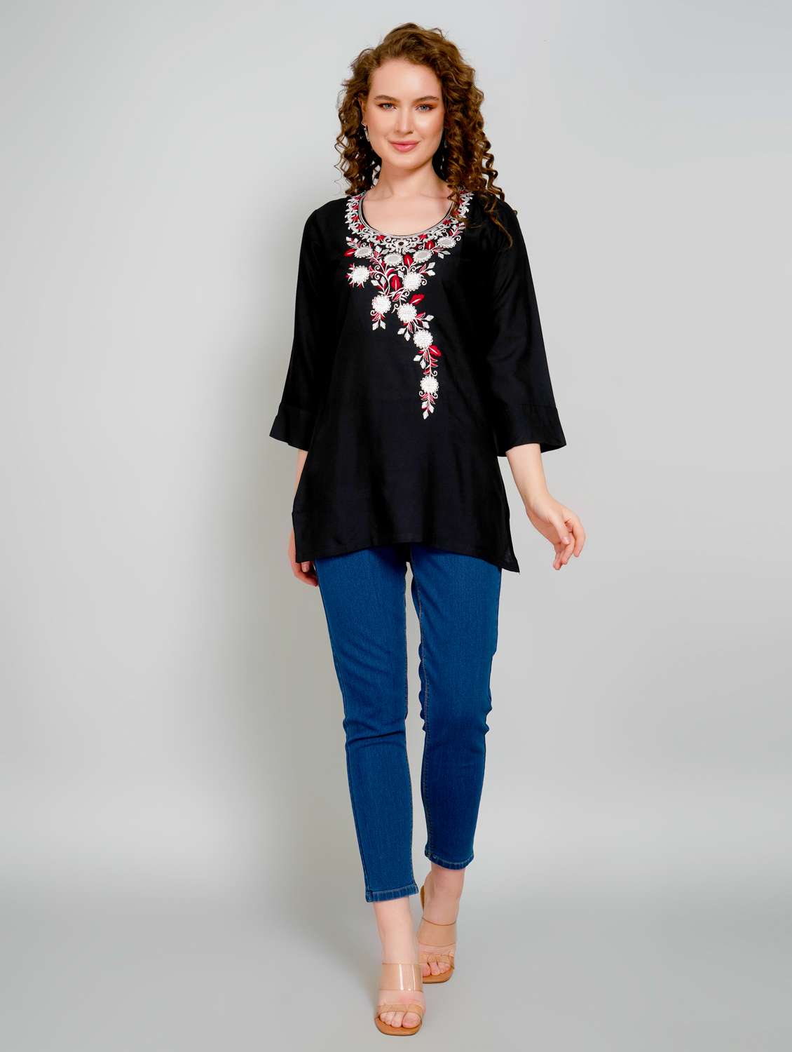 Women Embroidered Three Quarter Sleeve Straight Kurti