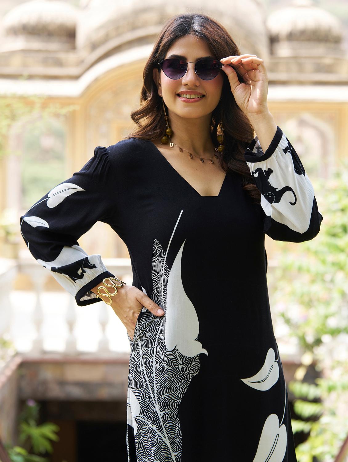 women printed long sleeve straight kurta - 21959405 - Standard Image - 4