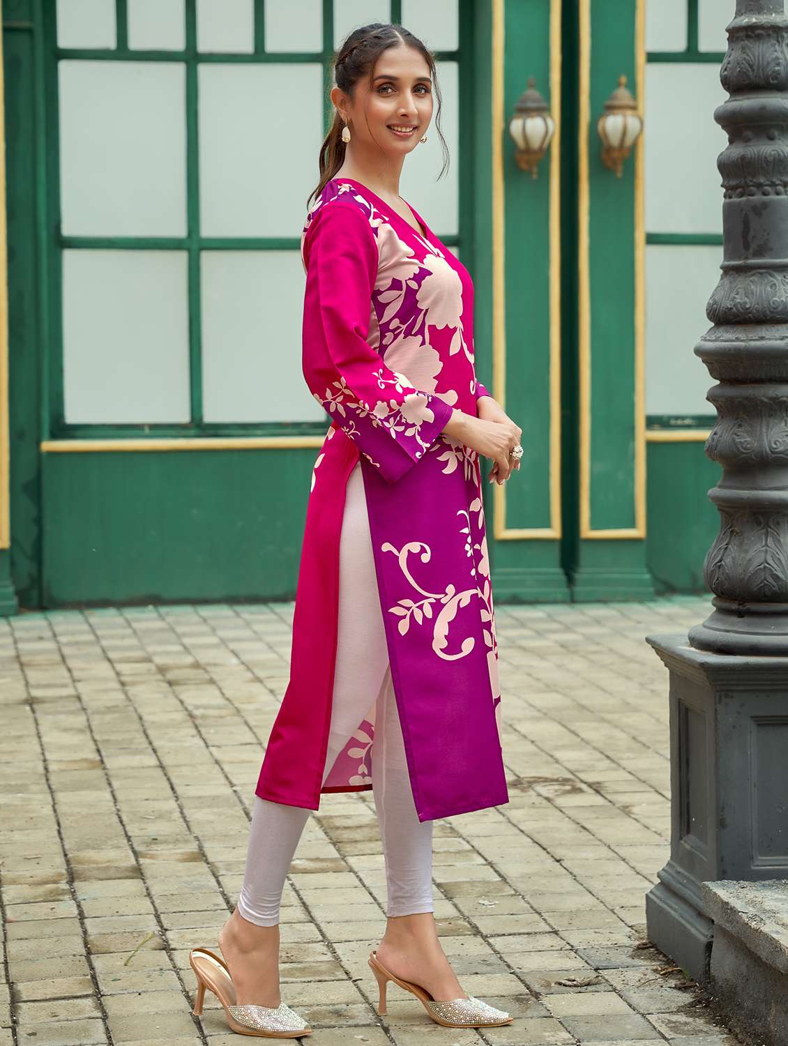 women floral printed long sleeve straight kurta - 21959410 -  Standard Image - 1