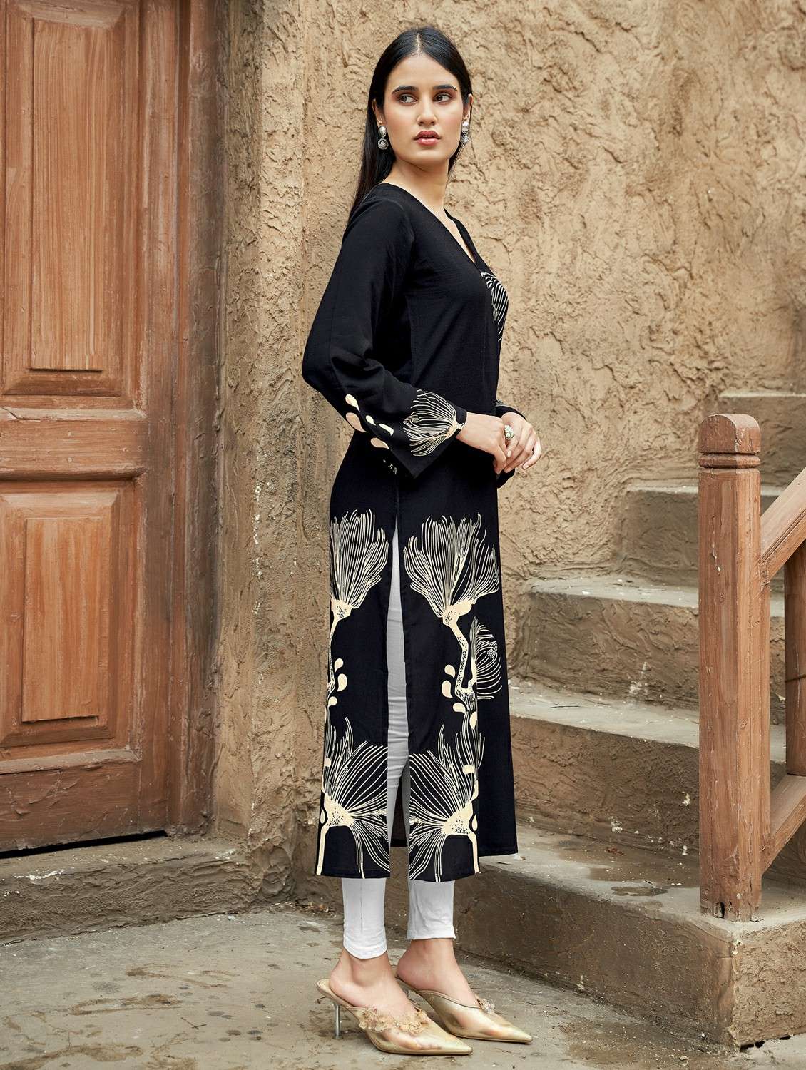 women floral printed long sleeve straight kurta - 21959412 -  Standard Image - 1