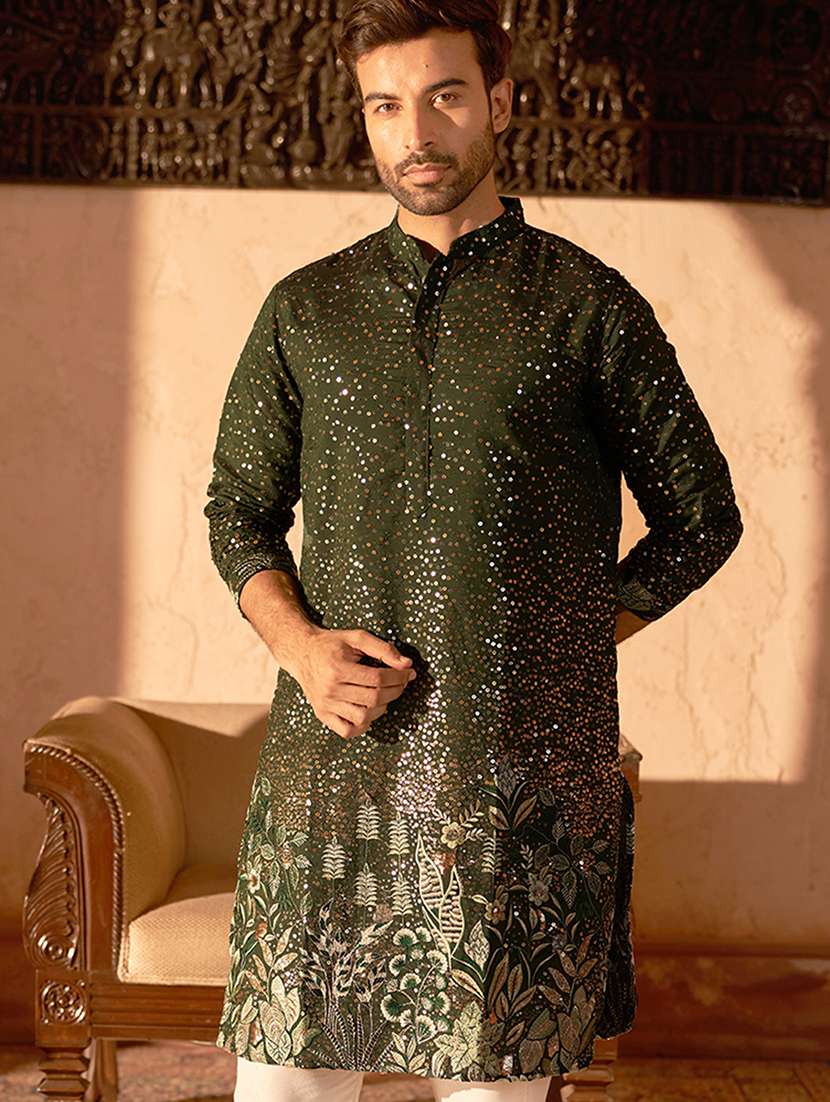 men embroidered mandarin neck long kurta