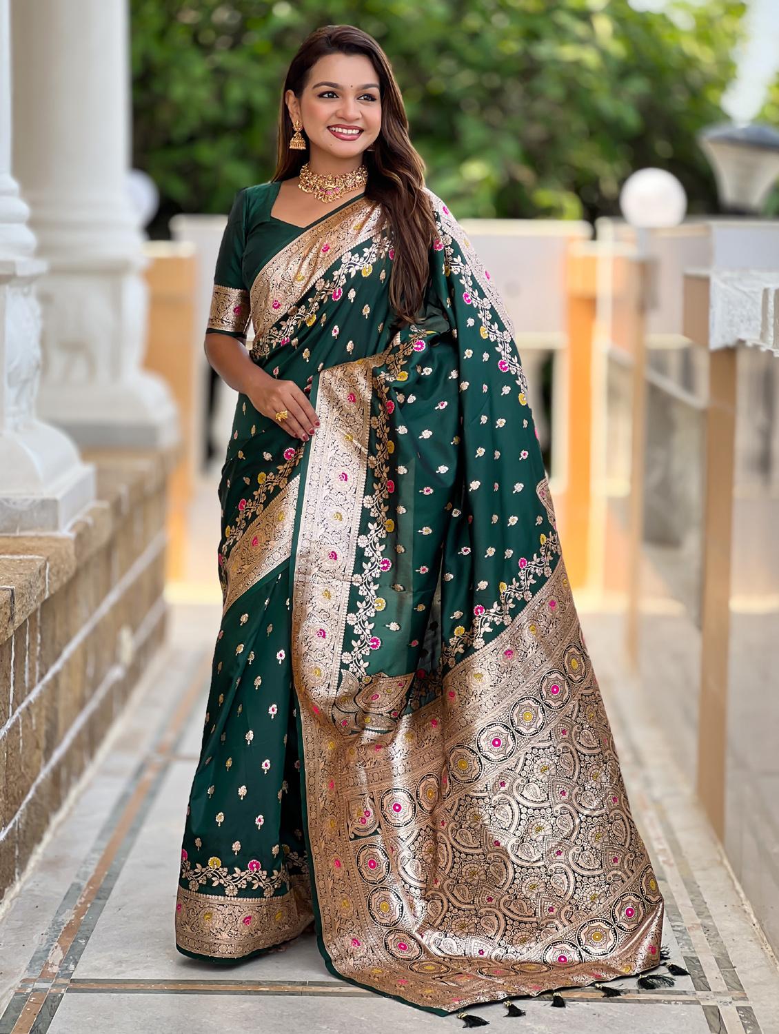 women self design banarasi saree with blouse - 21959454 - Standard Image - 1