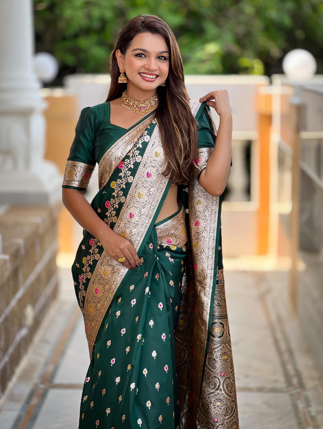 women self design banarasi saree with blouse - 21959454 - Standard Image - 6