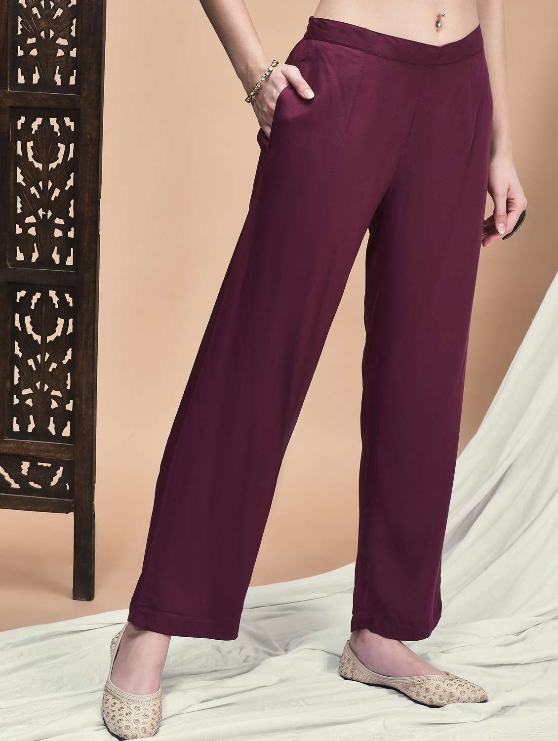 women three quarter sleeve kurta pant with dupatta set - 21959514 - Standard Image - 4